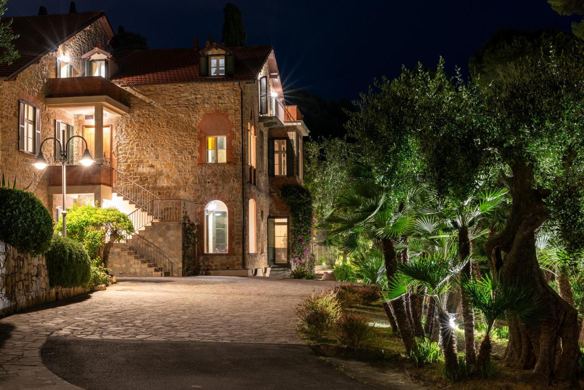 Villa Rappis Imperia Exterior foto