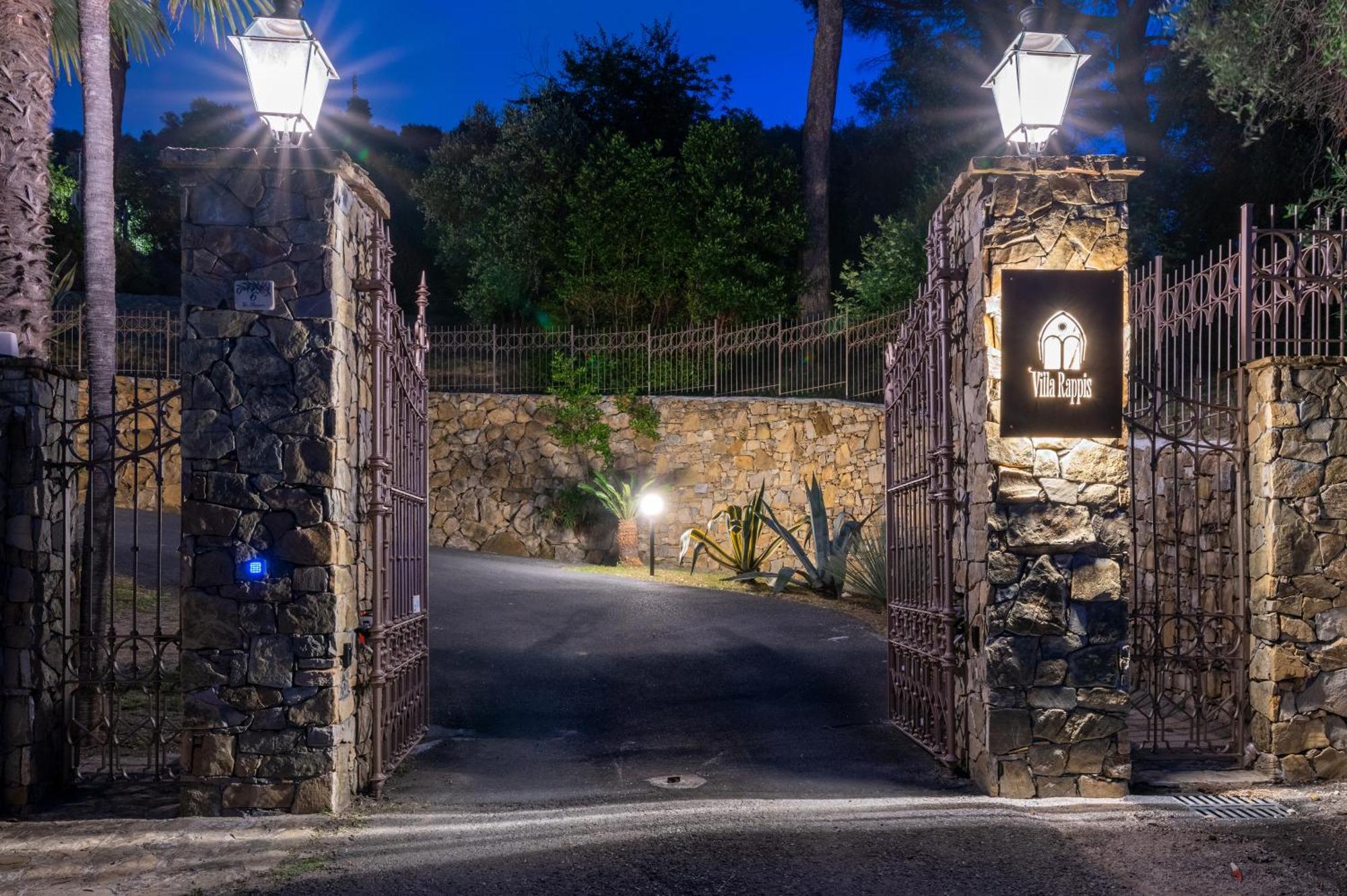 Villa Rappis Imperia Exterior foto